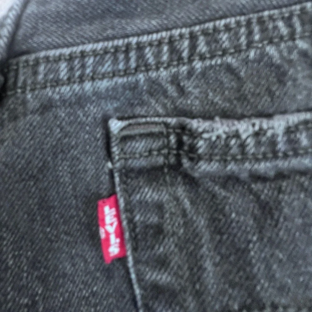 Levi's 501 Premium Distressed Black Denim Jeans‎ Button Fly Men Size 30X28